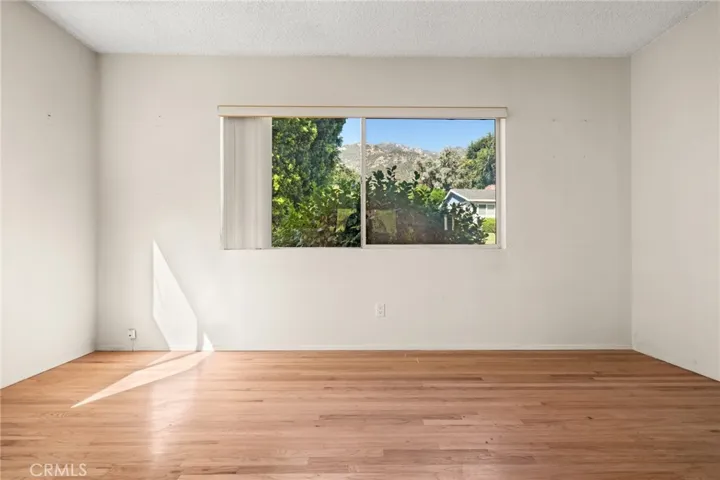 144 E Loma Alta Drive, Altadena, California 91001