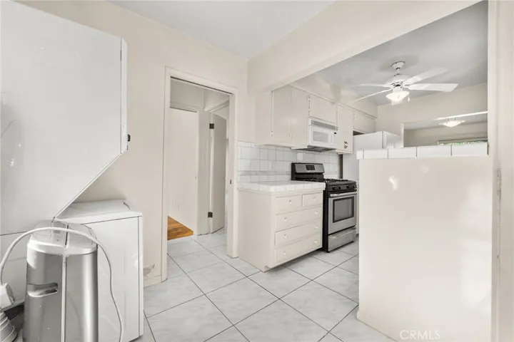 144 E Loma Alta Drive, Altadena, California 91001