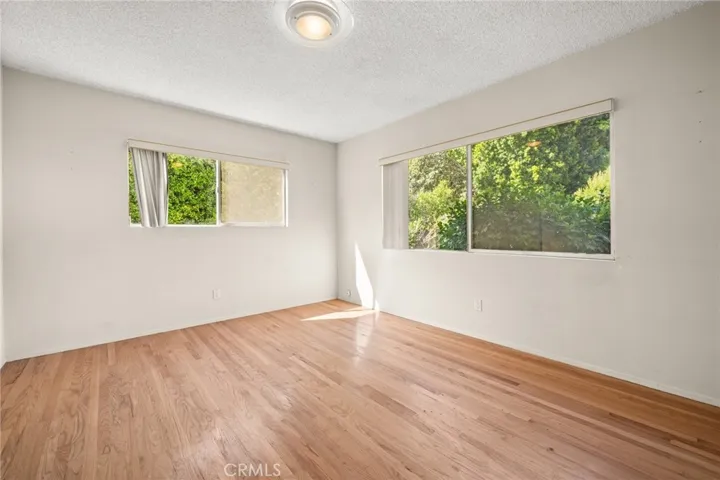 144 E Loma Alta Drive, Altadena, California 91001