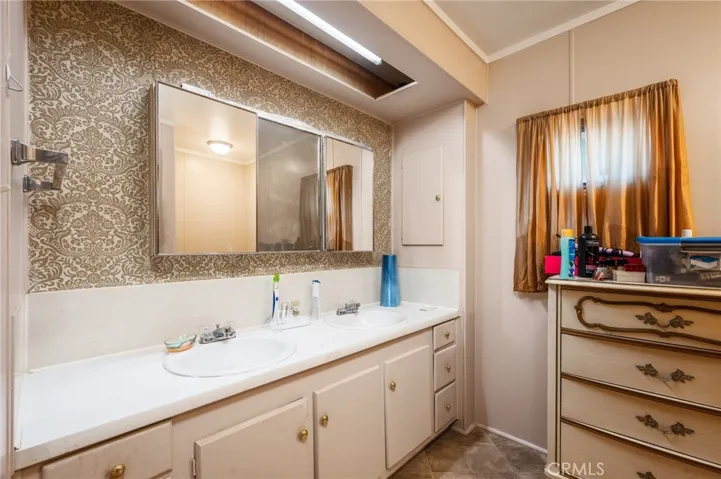 750 E Carson Unit 116, Carson, California 90745