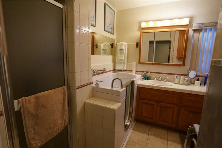 15611 Yermo Street, Whittier, California 90603