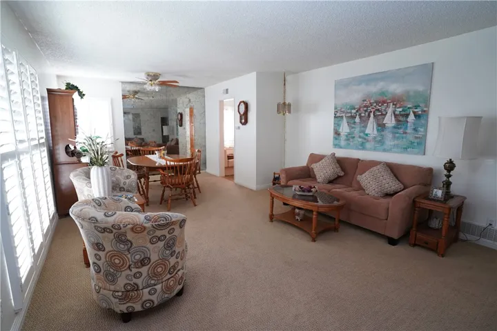 15611 Yermo Street, Whittier, California 90603
