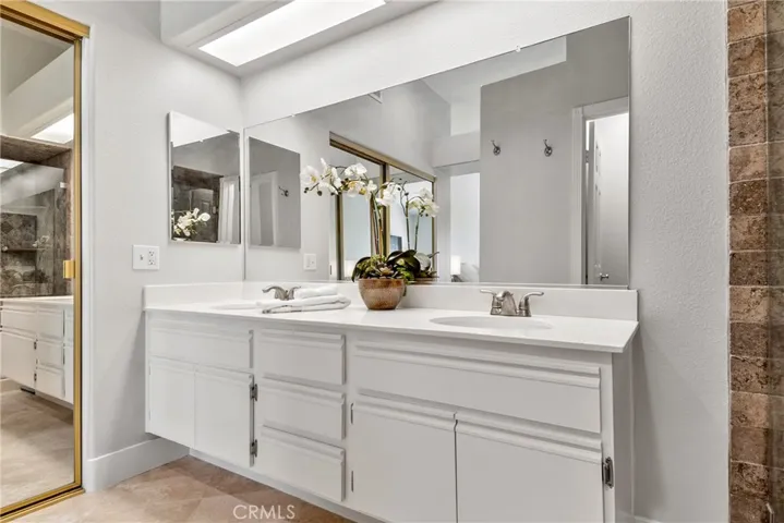 7907 E Viewrim Drive, Anaheim Hills, California 92808
