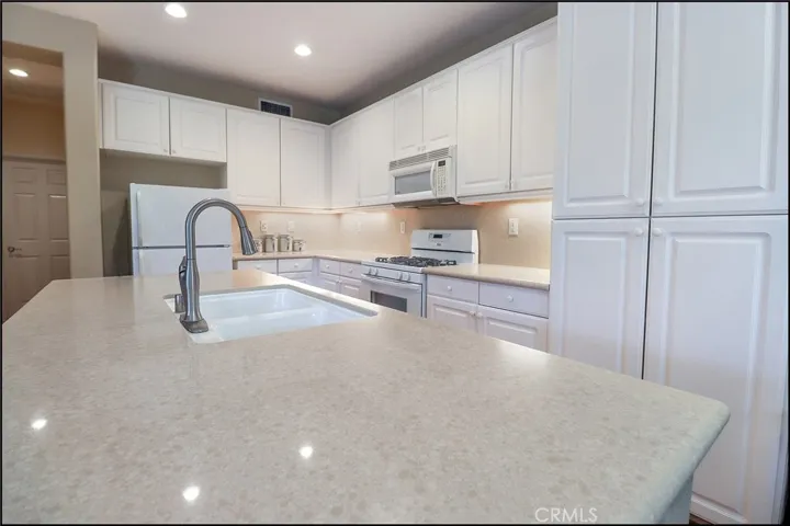 12 Parker Street, Ladera Ranch, California 92694