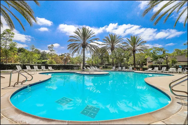 12 Parker Street, Ladera Ranch, California 92694