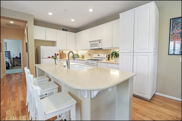 12 Parker Street, Ladera Ranch, California 92694