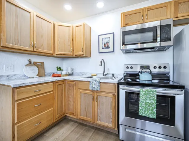 337 Dufour Street, Santa Cruz, California 95060