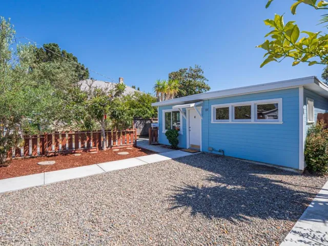 337 Dufour Street, Santa Cruz, California 95060