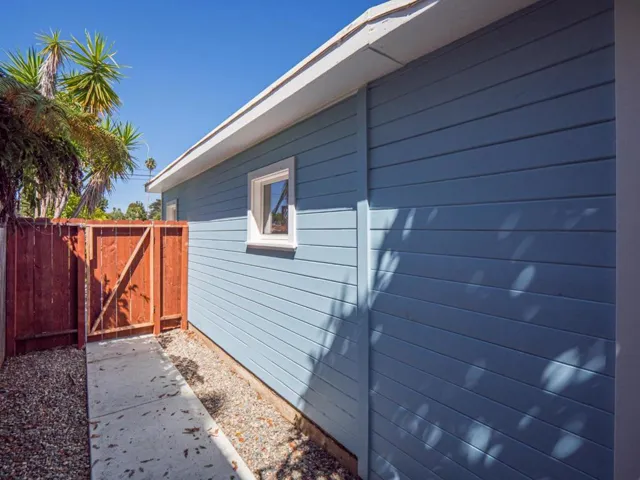 337 Dufour Street, Santa Cruz, California 95060