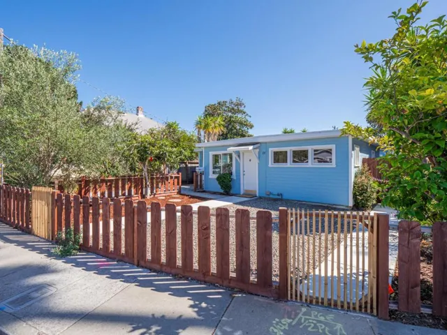 337 Dufour Street, Santa Cruz, California 95060