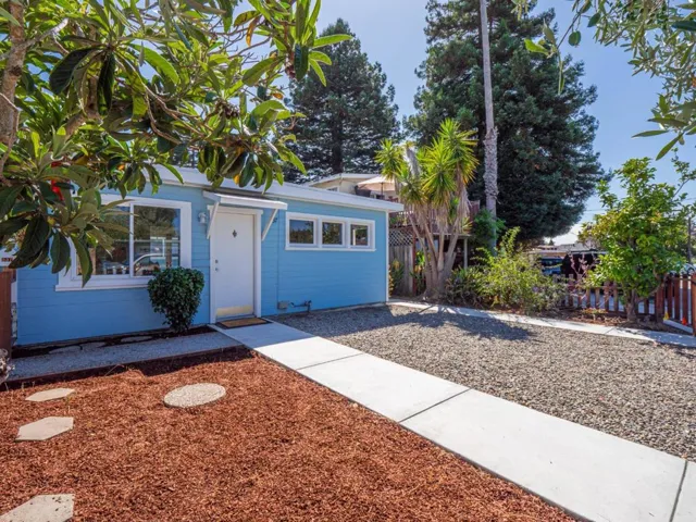 337 Dufour Street, Santa Cruz, California 95060