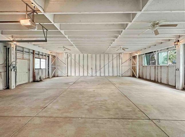 319 Salina Court, Vista, California 92083