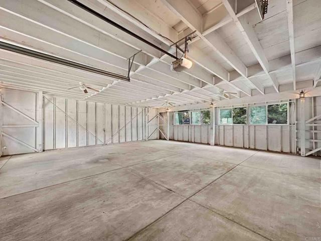 319 Salina Court, Vista, California 92083