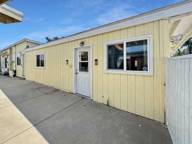 319 Salina Court, Vista, California 92083