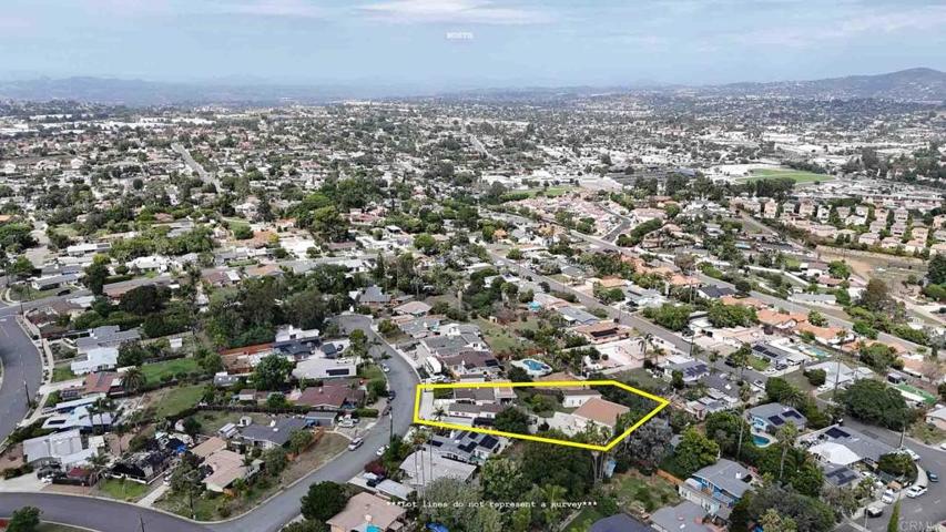 319 Salina Court, Vista, California 92083