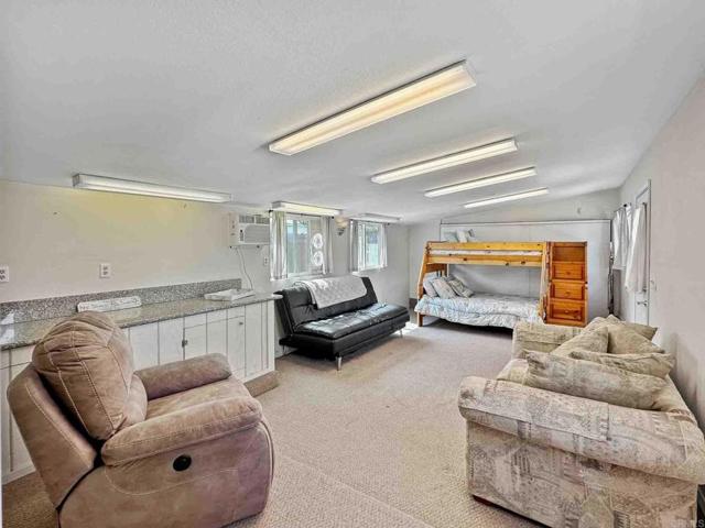 319 Salina Court, Vista, California 92083