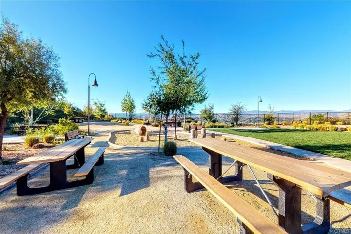 19018 Chestnut Glen Court, Canyon Country, California 91387