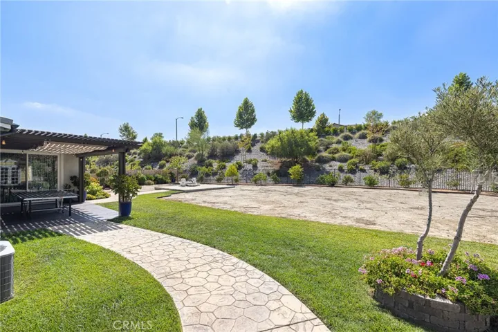 19018 Chestnut Glen Court, Canyon Country, California 91387