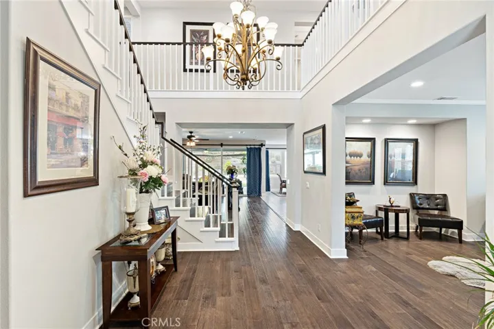 19018 Chestnut Glen Court, Canyon Country, California 91387