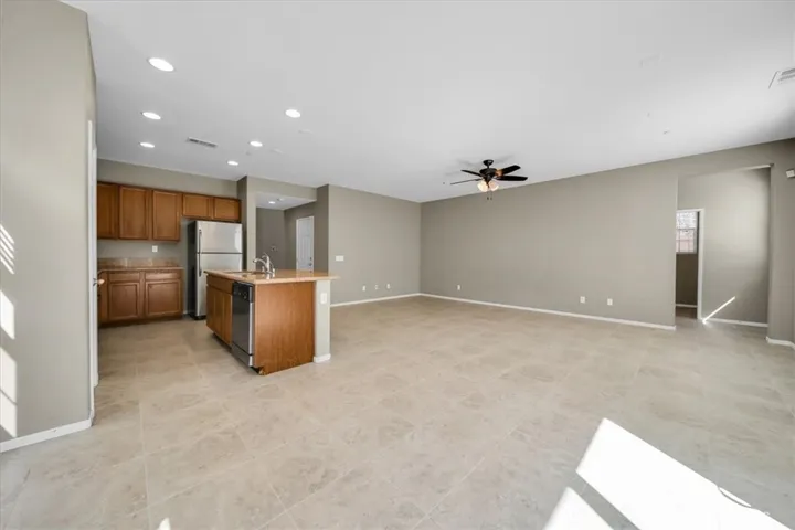 46534 Primrose Avenue, Temecula, California 92592