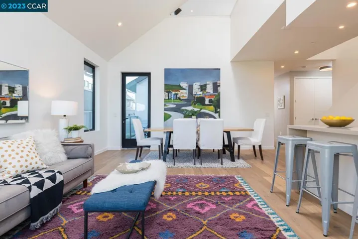 58 Vernon Street, Oakland, California 94610