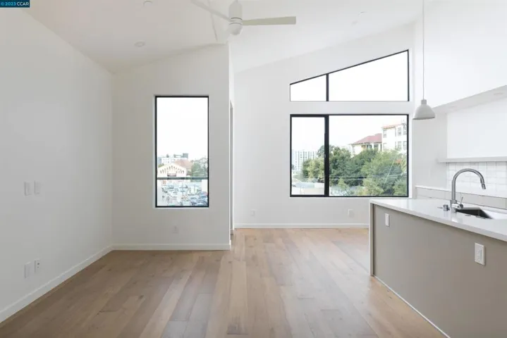 58 Vernon Street, Oakland, California 94610