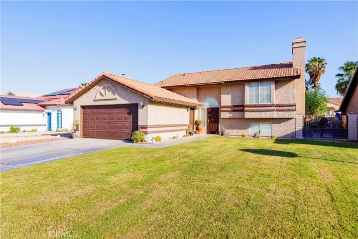 68395 Risueno Rd, Cathedral City, California 92234