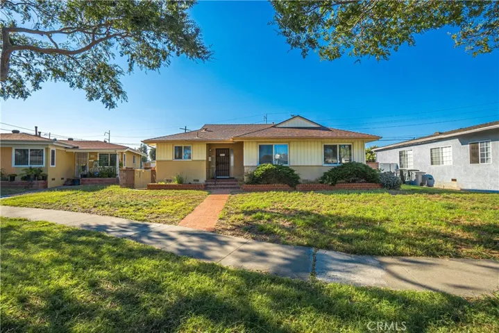 4225 W 172nd Street, Torrance, California 90504