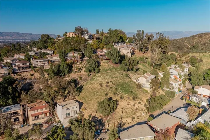 4408 Morro Drive, Woodland Hills, California 91364
