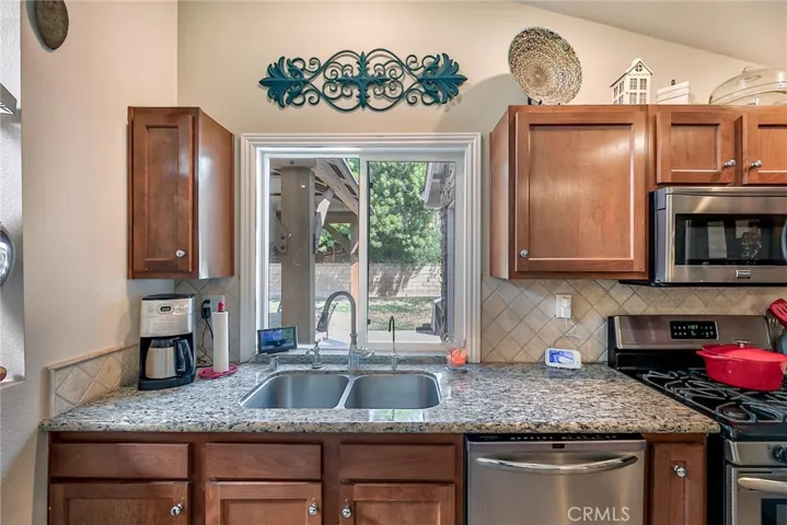 18655 Bainbury Street, Canyon Country, California 91351
