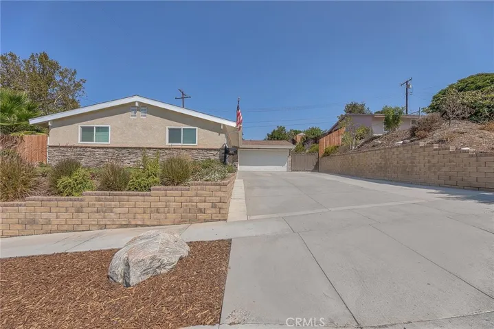 18655 Bainbury Street, Canyon Country, California 91351