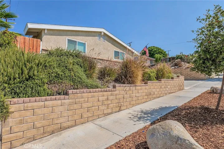 18655 Bainbury Street, Canyon Country, California 91351