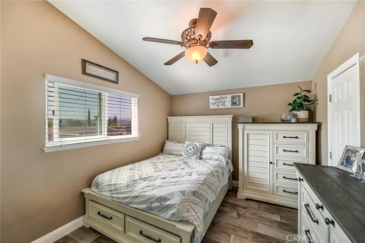 18655 Bainbury Street, Canyon Country, California 91351