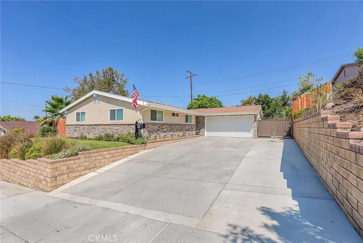 18655 Bainbury Street, Canyon Country, California 91351