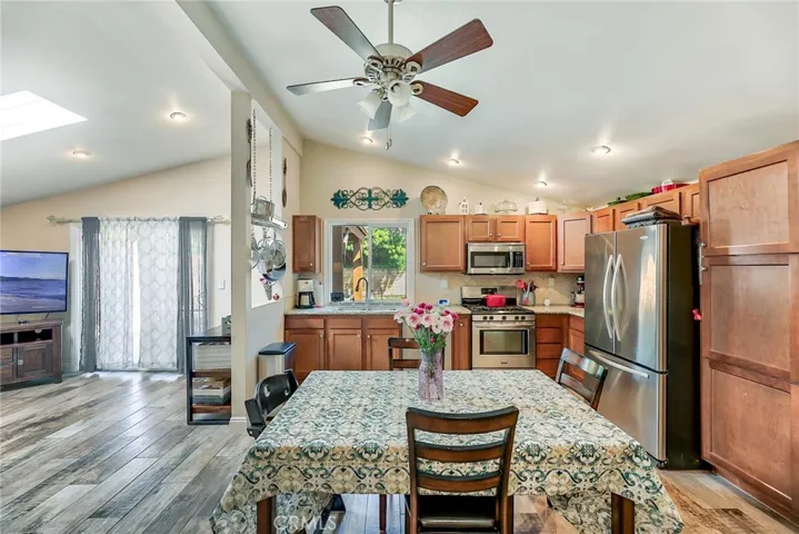 18655 Bainbury Street, Canyon Country, California 91351