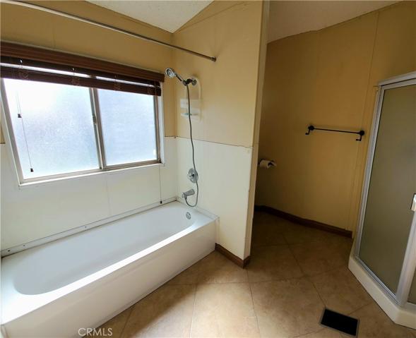 21621 Sandia Road Unit 9, Apple Valley, California 92308