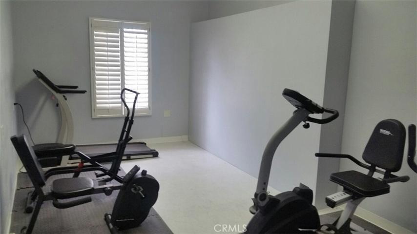 21621 Sandia Road Unit 9, Apple Valley, California 92308