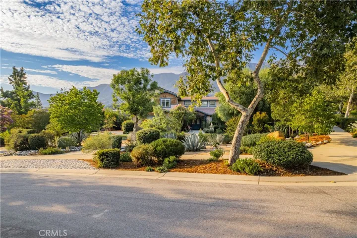 1147 Cooke Avenue, Claremont, California 91711