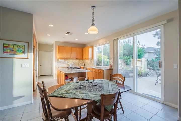 1147 Cooke Avenue, Claremont, California 91711