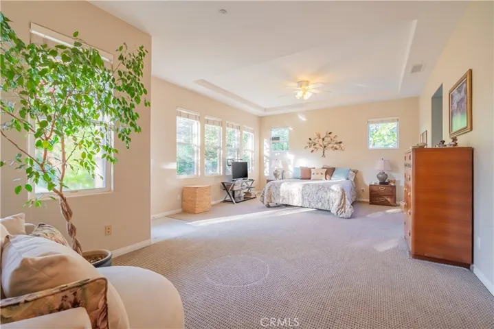 1147 Cooke Avenue, Claremont, California 91711