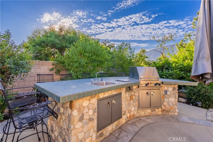 1147 Cooke Avenue, Claremont, California 91711