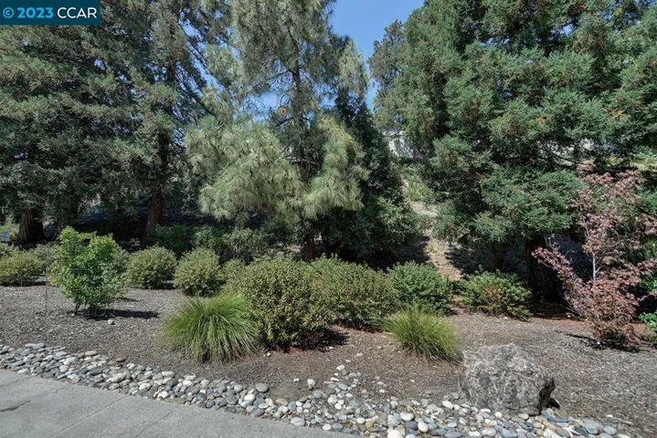 2232 Golden Rain Unit 10, Walnut Creek, California 94595