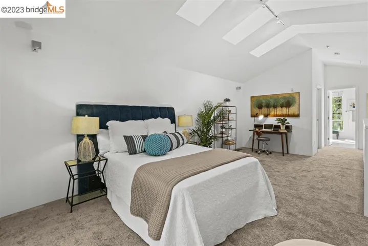 4 Iron Horse Ln, Walnut Creek, California 94597