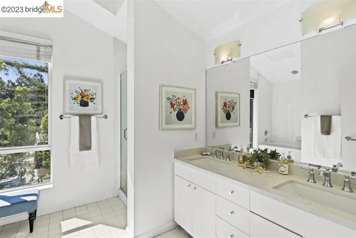 4 Iron Horse Ln, Walnut Creek, California 94597