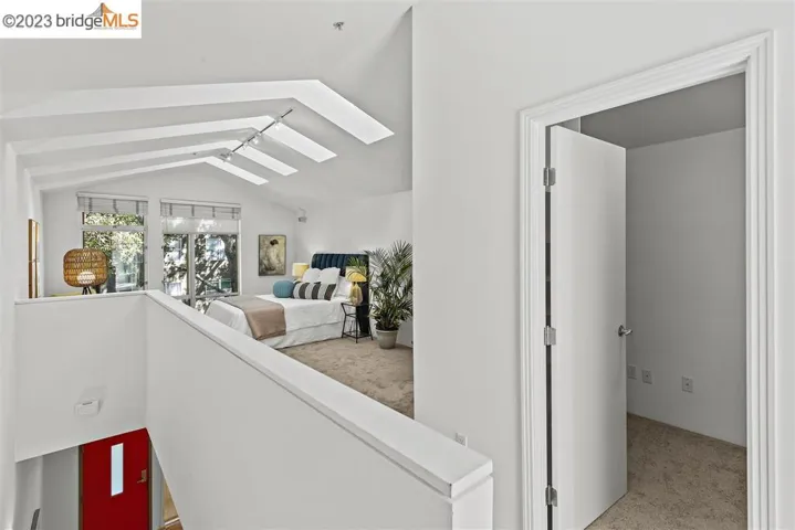 4 Iron Horse Ln, Walnut Creek, California 94597
