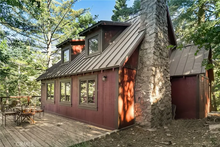 Side Angle of the home
