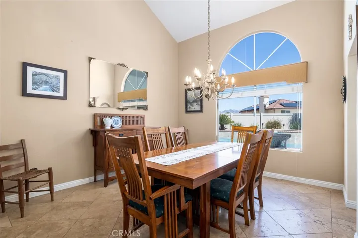 42022 Crest Drive, Hemet, California 92544