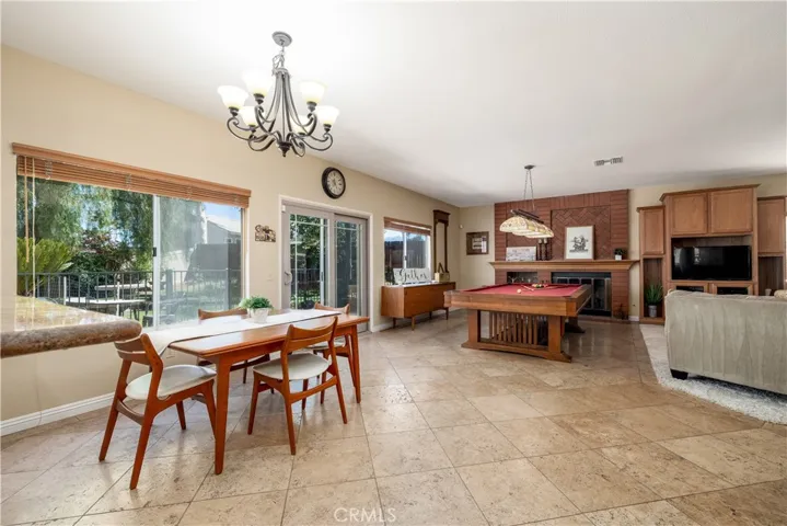 42022 Crest Drive, Hemet, California 92544