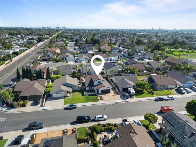 8442 Norfolk Drive, Huntington Beach, California 92646