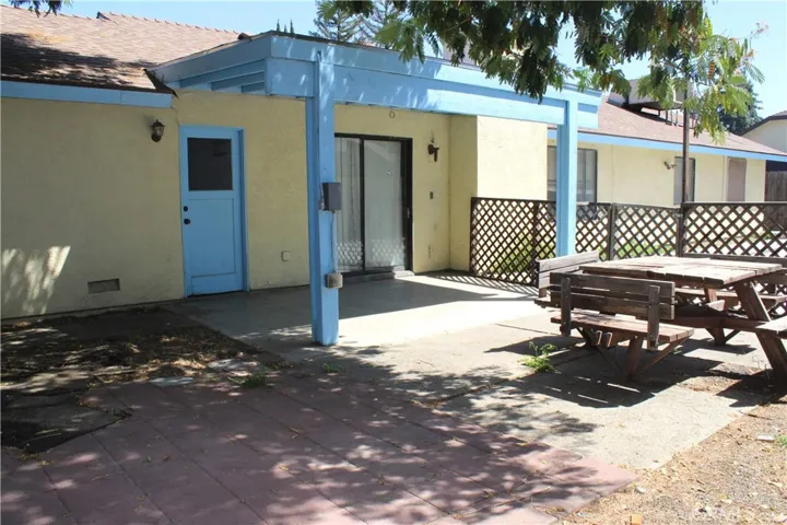 935 N Vista Street, Visalia, California 93292